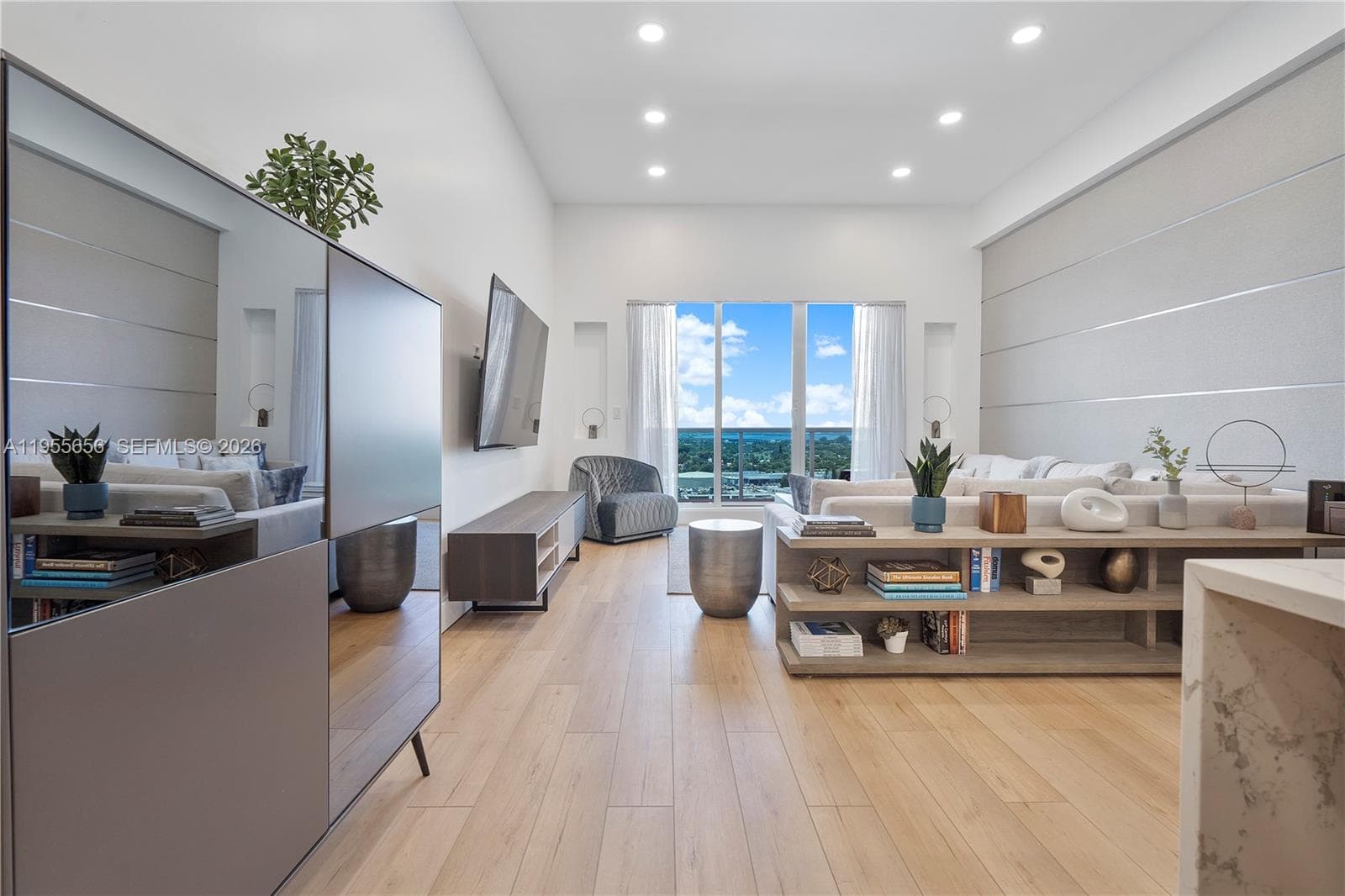 2301 Collins Ave # 1633, Miami Beach FL 33139 photo 5