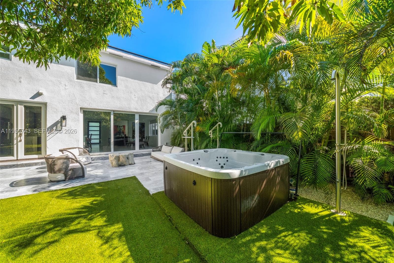 3166 Royal Palm Ave, Miami Beach FL 33140 photo 2