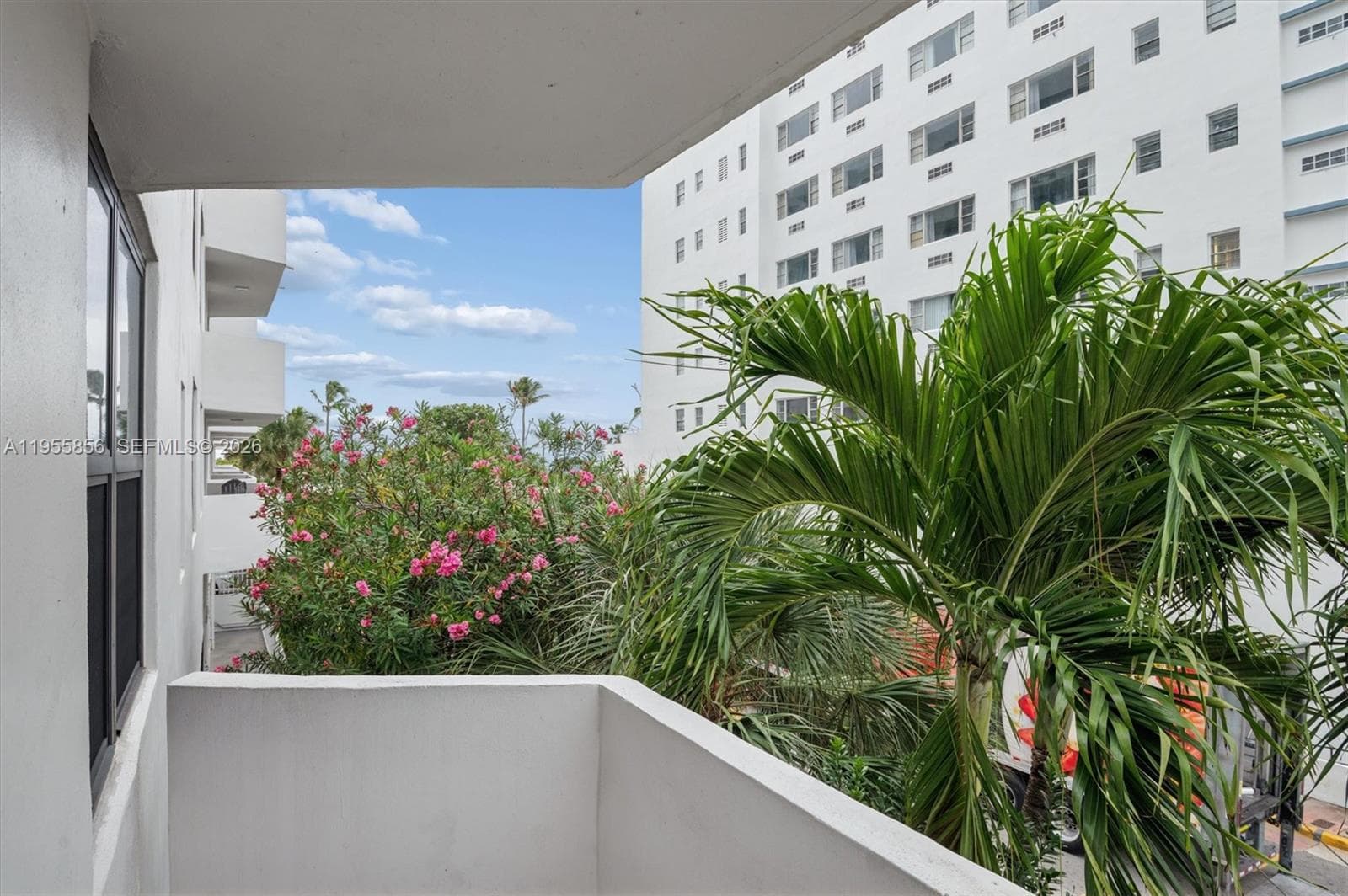 4301 Collins Ave # 202, Miami Beach FL 33140 photo 2