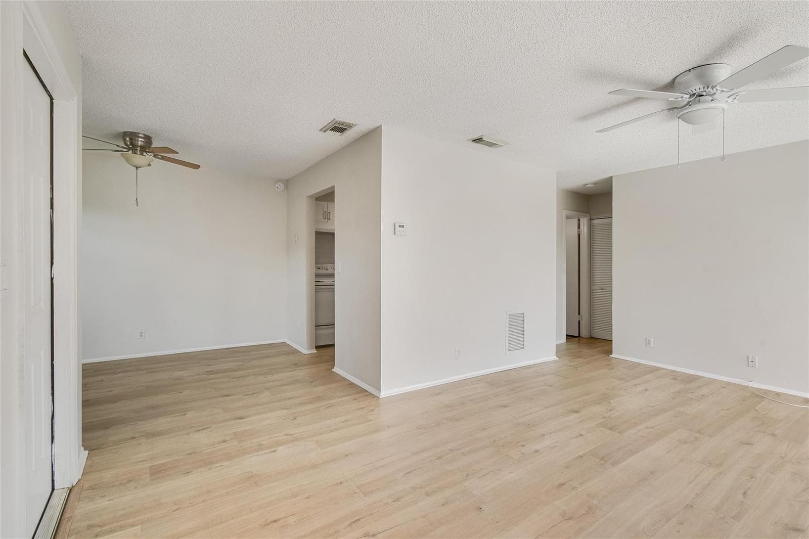 12394 A1a # O8, Palm Beach Gardens FL 33410 photo 3
