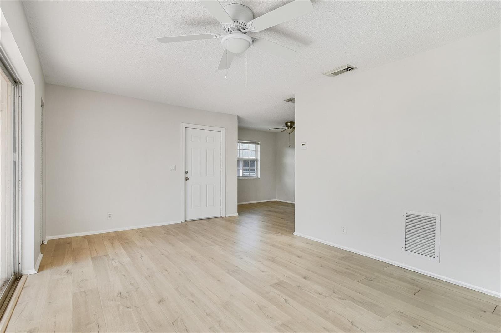 12394 A1a # O8, Palm Beach Gardens FL 33410 photo 4