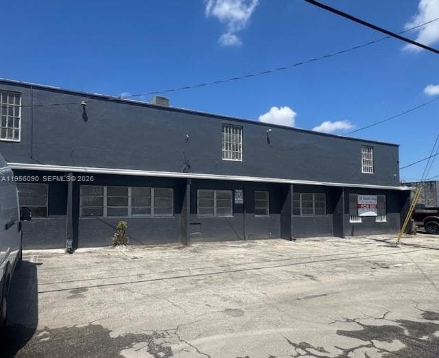 7130 NW 35th Ave, Miami FL 33147 photo 2