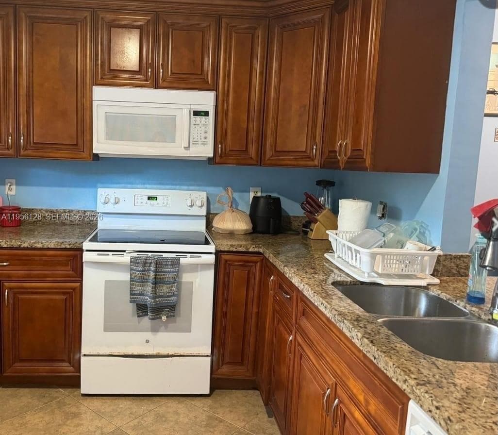4321 NW 9th Ave # 104, Deerfield Beach FL 33064