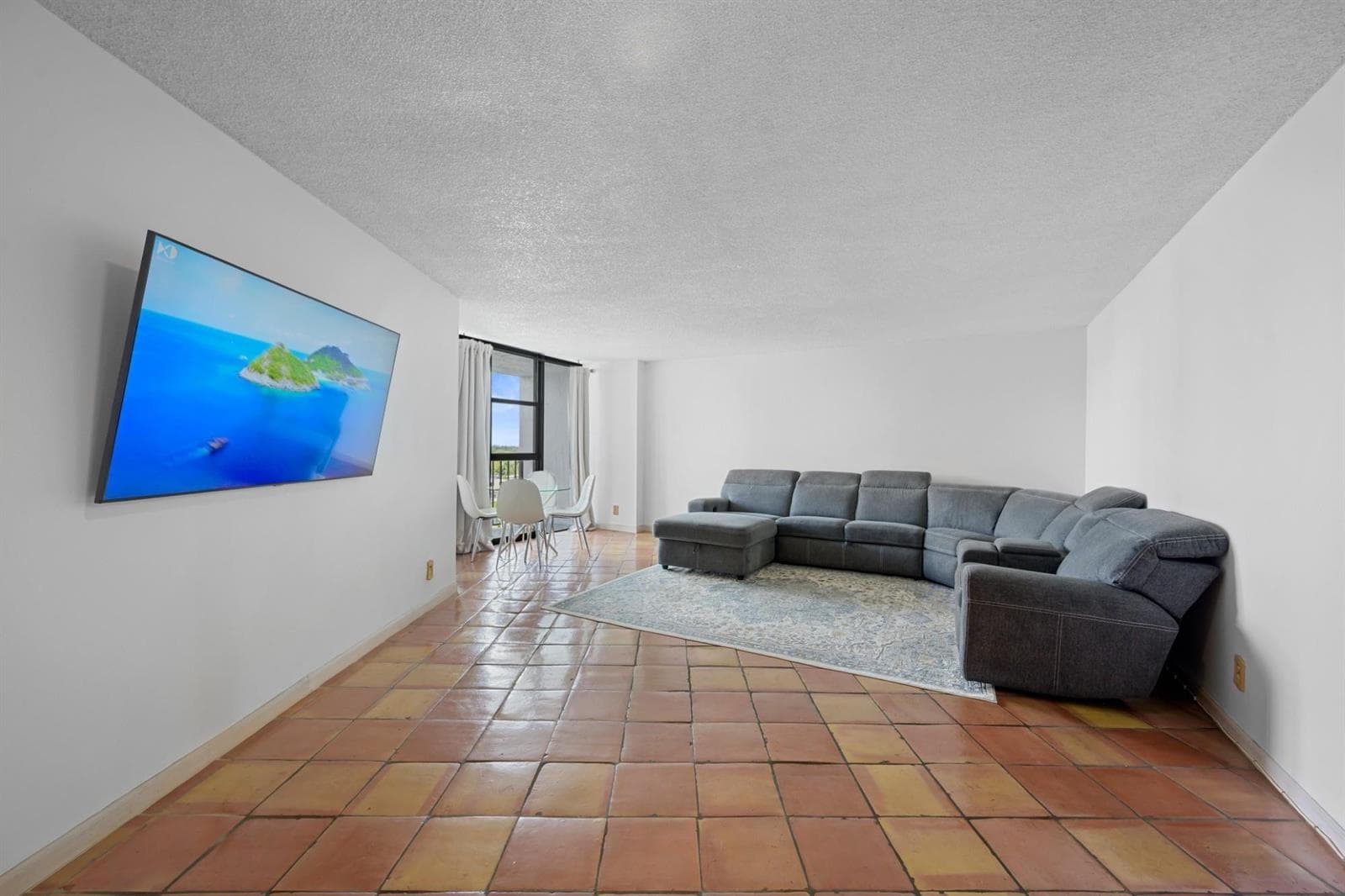 600 Parkview Drive # 1111 (PH11), Hallandale Beach FL 33009 photo 4