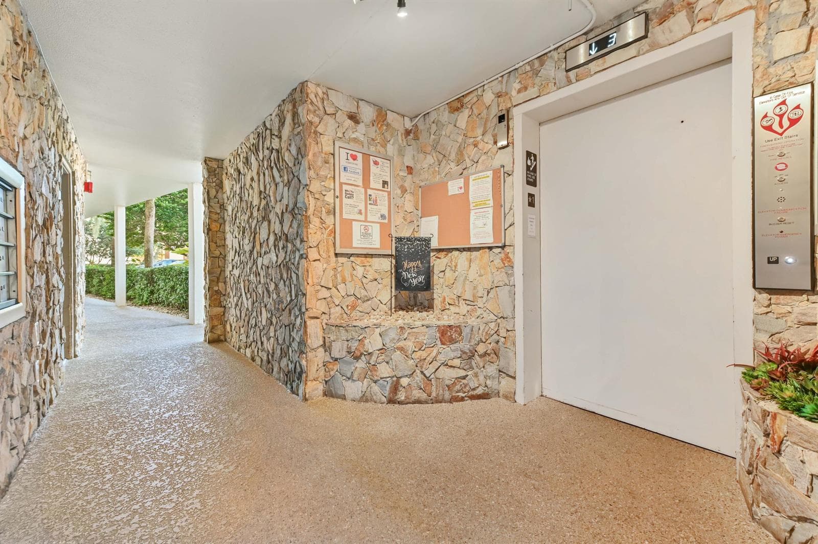 3204 Portofino Point # H2, Coconut Creek FL 33066 photo 3