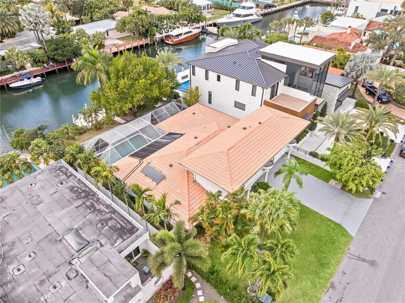 405 Bontona Ave, Fort Lauderdale FL 33301 photo 5