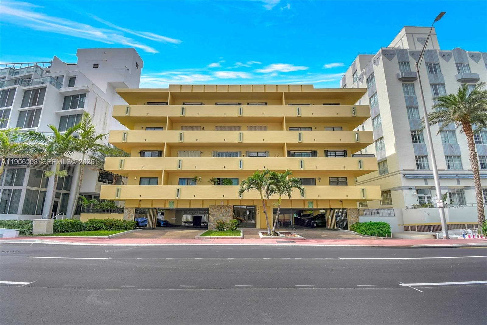 2924 Collins Avenue # 501, Miami Beach FL 33140 photo 2