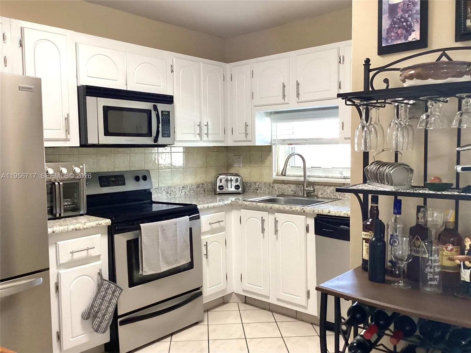 361 S Hollybrook Dr # 305, Pembroke Pines FL 33025 photo 3
