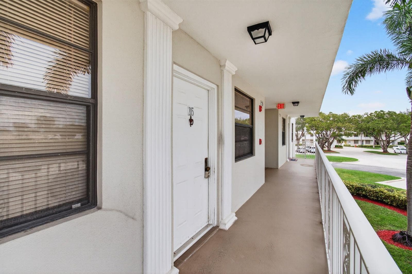 6049 Balboa Circle # 205, Boca Raton FL 33433 photo 4