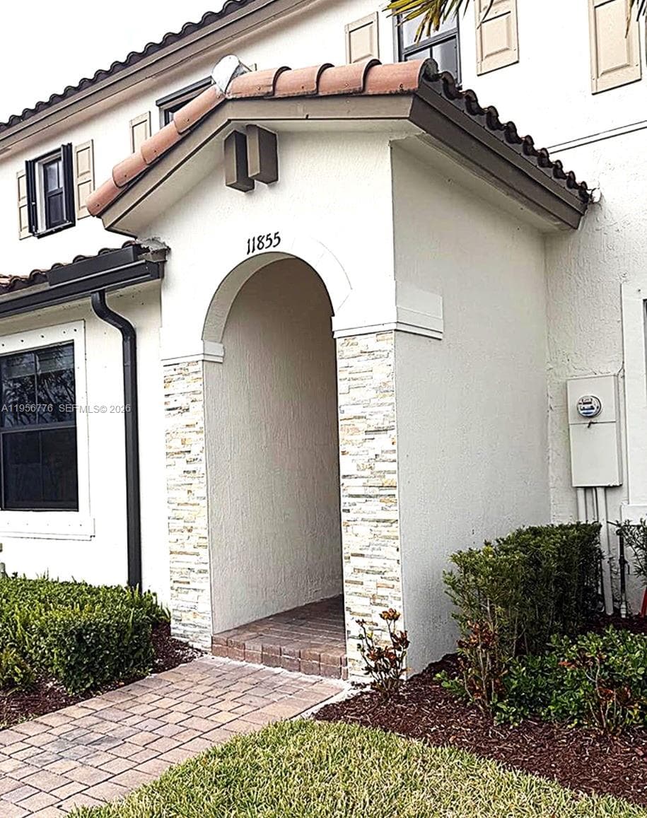 11855 SW 246th Ter, Homestead FL 33032 photo 2