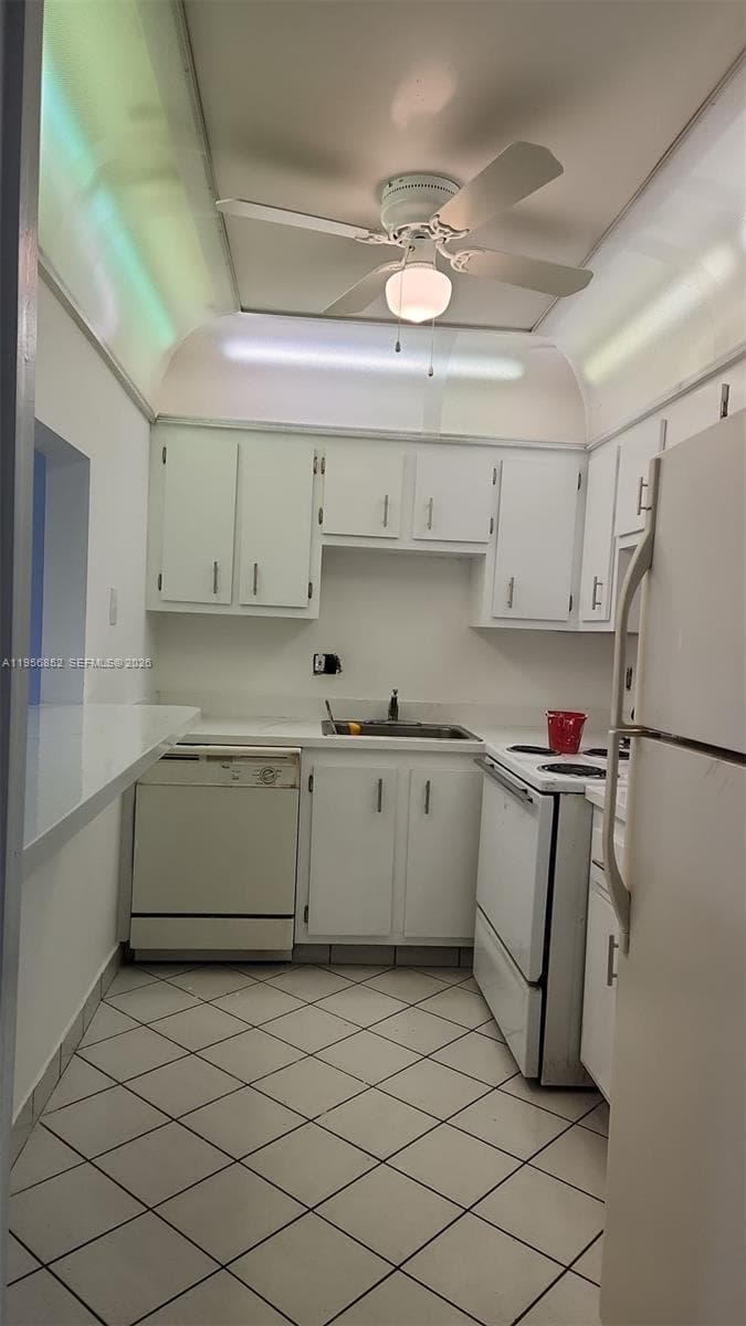 4174 Inverrary Dr # 311, Lauderhill FL 33319 photo 2