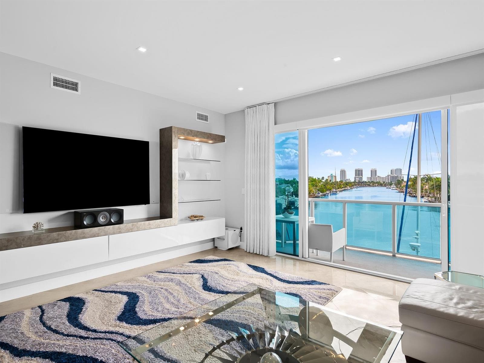 516 Hendricks Isle # 4B, Fort Lauderdale FL 33301 photo 2
