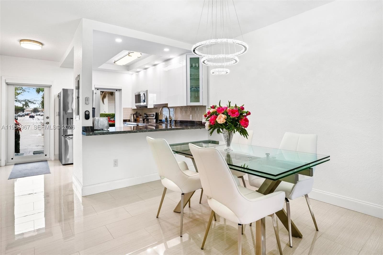 2500 Diana Dr # 104, Hallandale Beach FL 33009 photo 5
