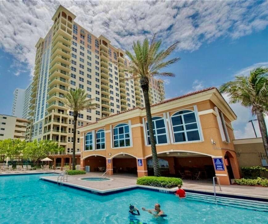 2080 S Ocean Drive # Ph8, Hallandale Beach FL 33009 photo 2