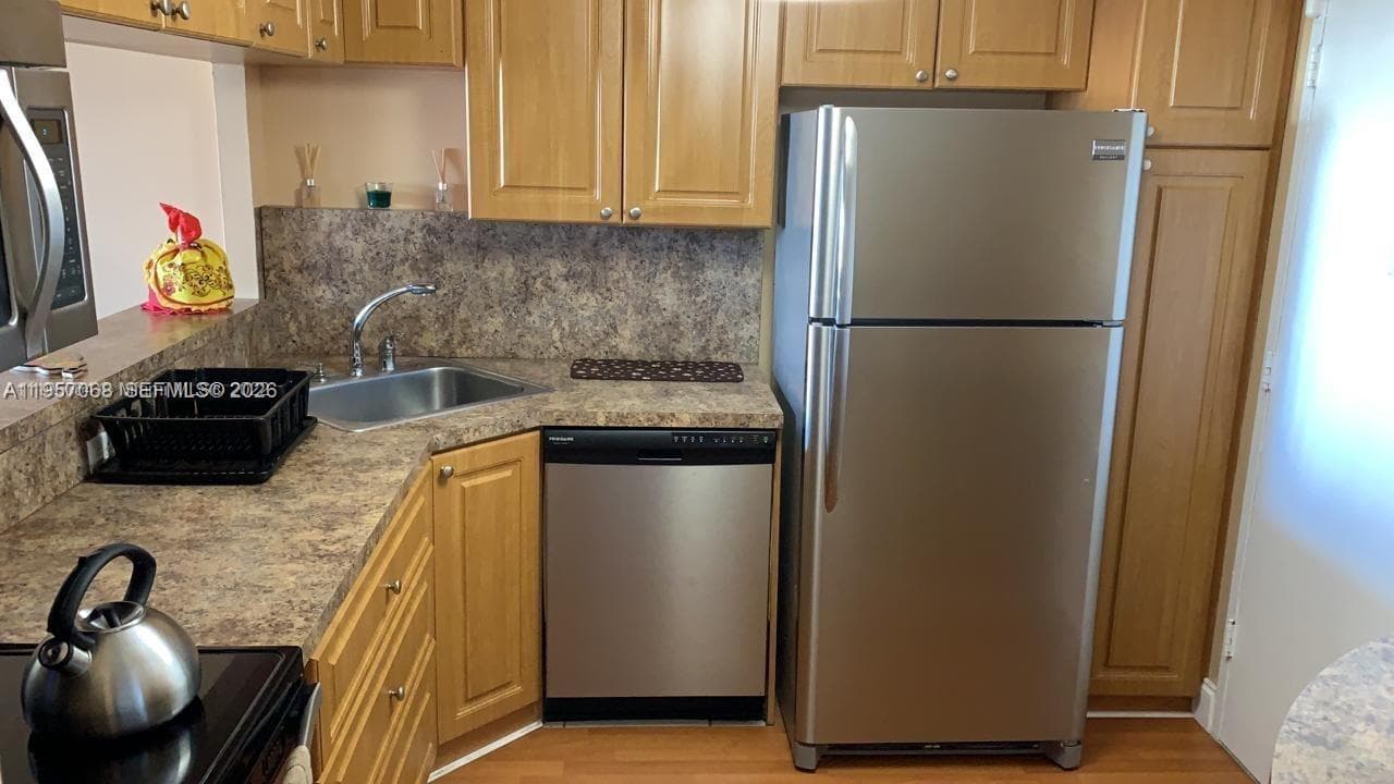 3180 S Ocean Dr # 318, Hallandale Beach FL 33009 photo 5