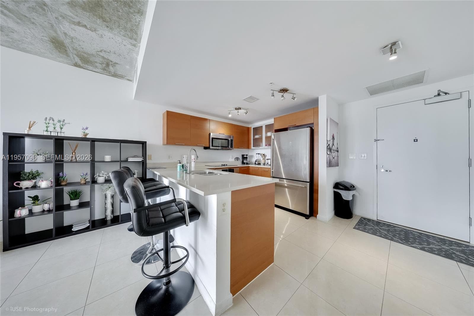 3250 NE 1st Ave # 811, Miami FL 33137 photo 3