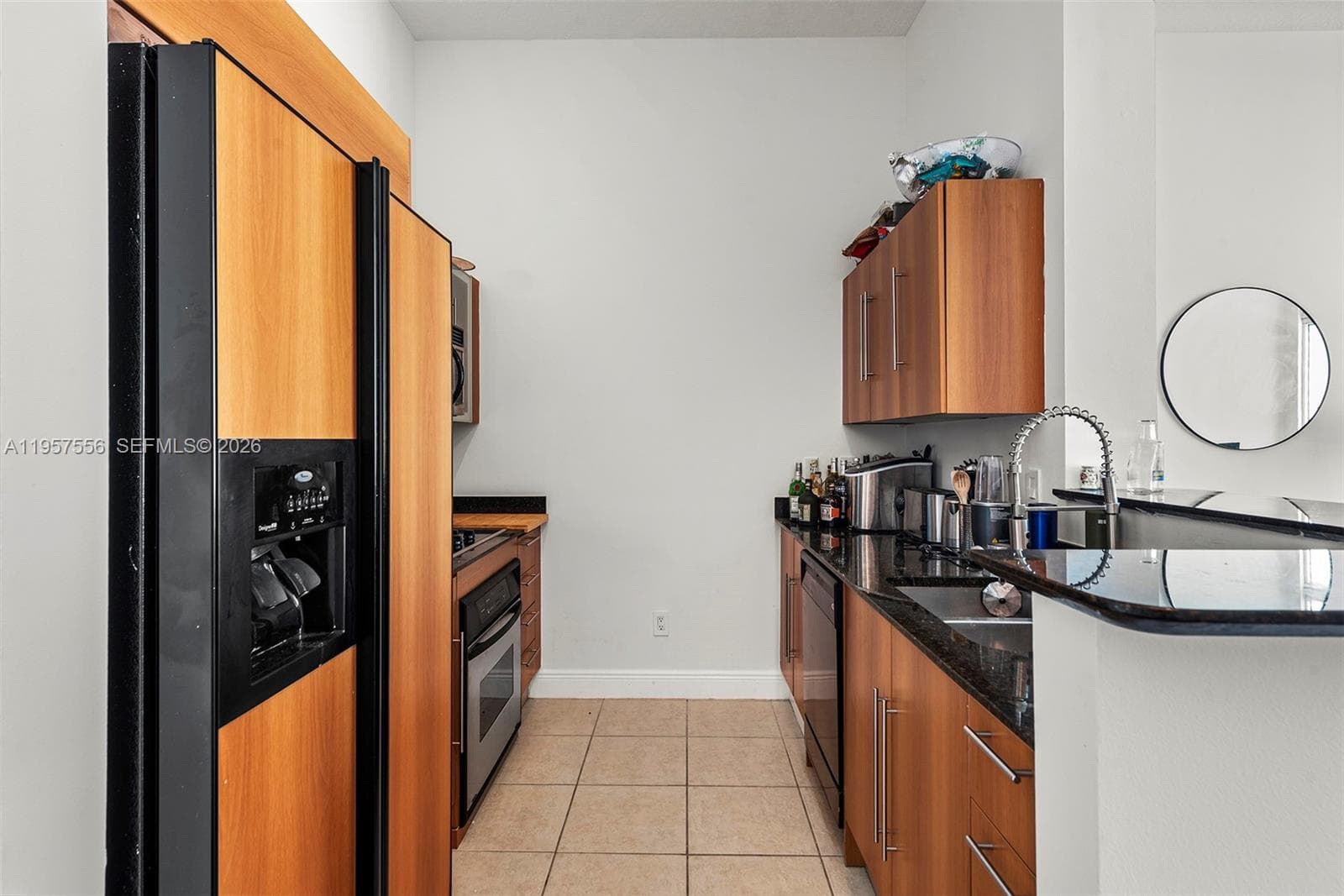 335 S Biscayne Blvd # 10, Miami FL 33131 photo 5