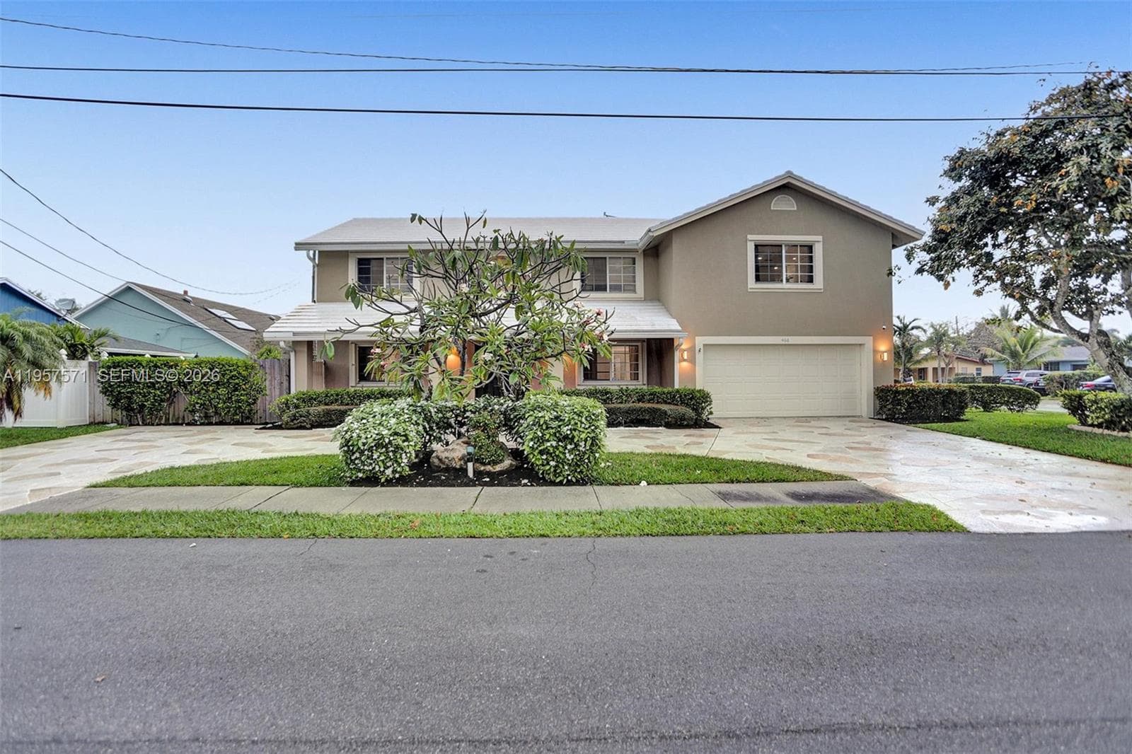 466 NE 8th Ave, Deerfield Beach FL 33441 photo 2