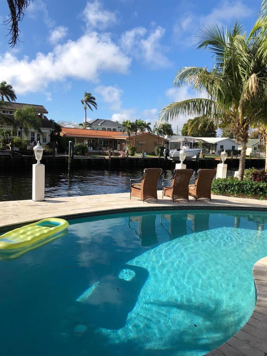 2740 NE 10th Street, Pompano Beach FL 33062 photo 3