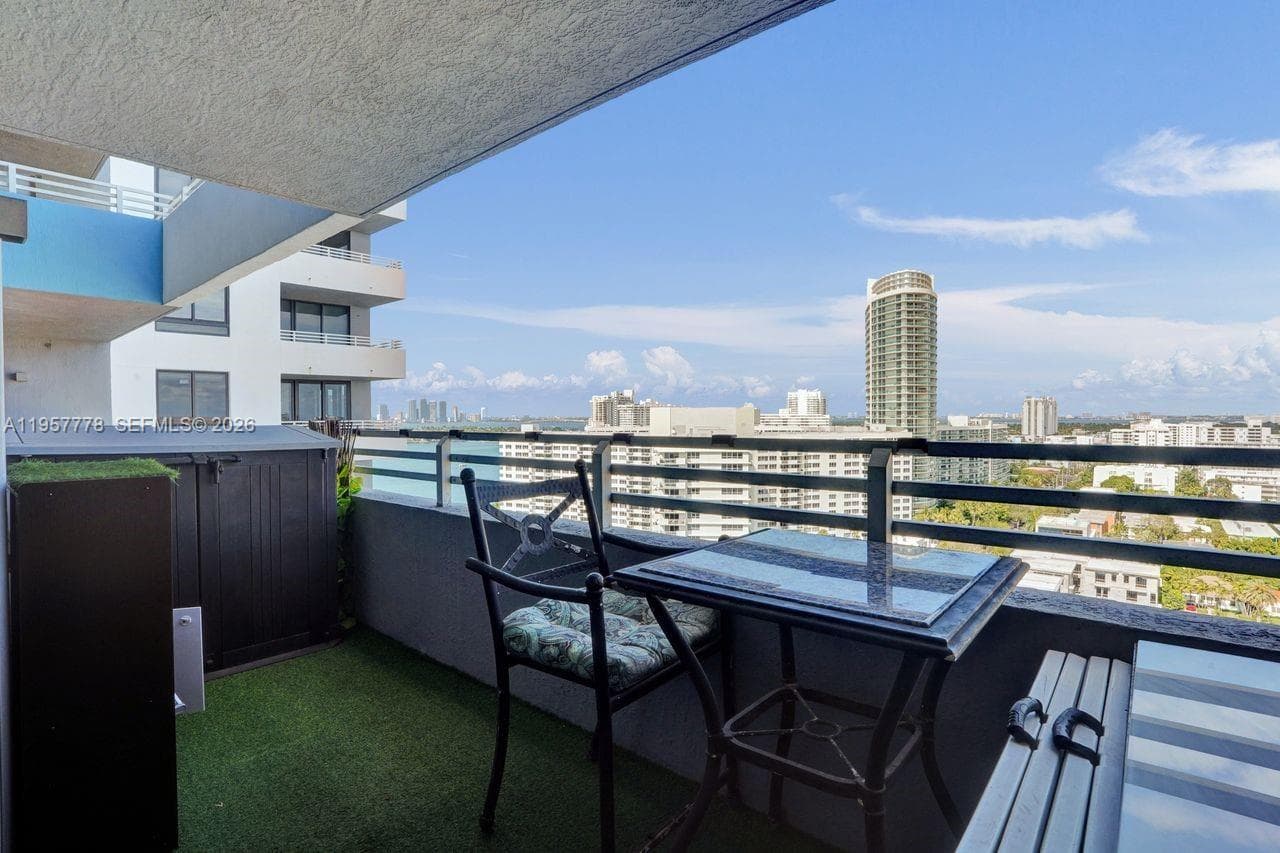 1330 West Ave # 1811, Miami Beach FL 33139 photo 4