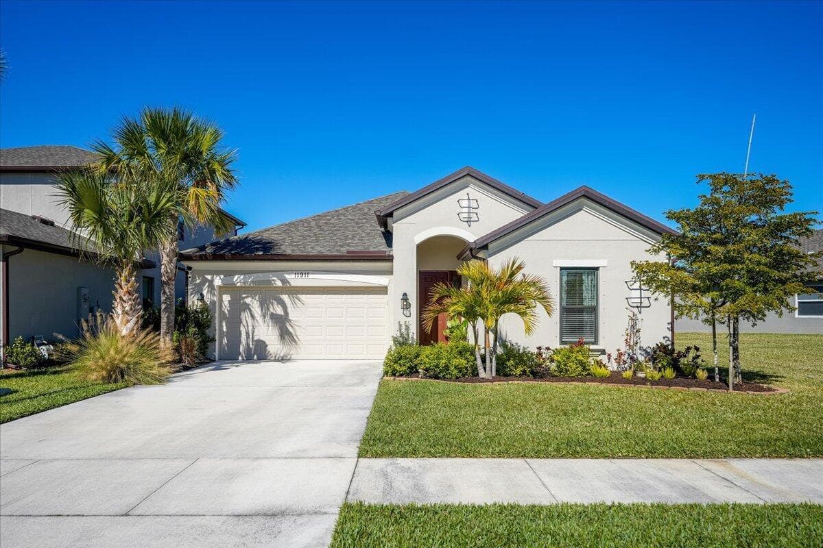 11911 SW Macelli Way, Port St. Lucie FL 34987 photo 2