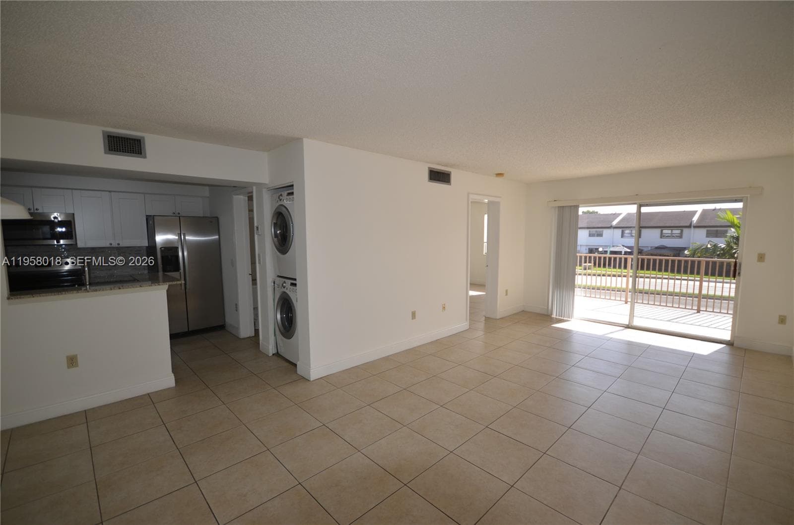 15201 SW 80th St # 207, Miami FL 33193