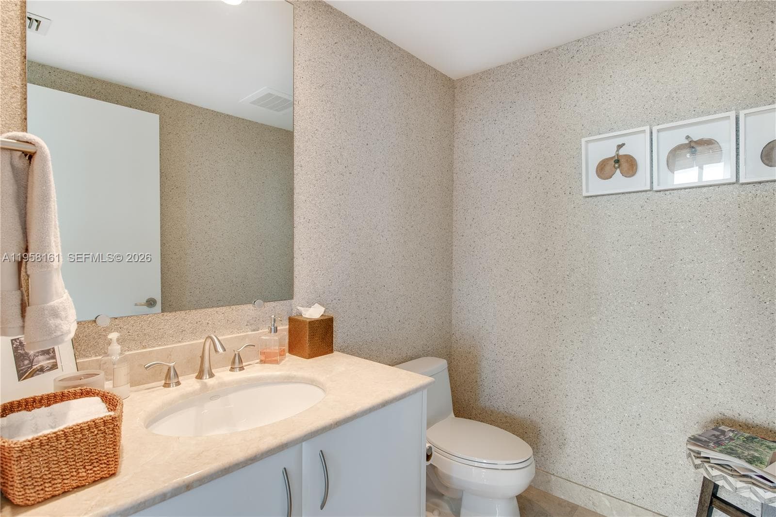 1331 Brickell Bay Dr # 3311, Miami FL 33131 photo 2