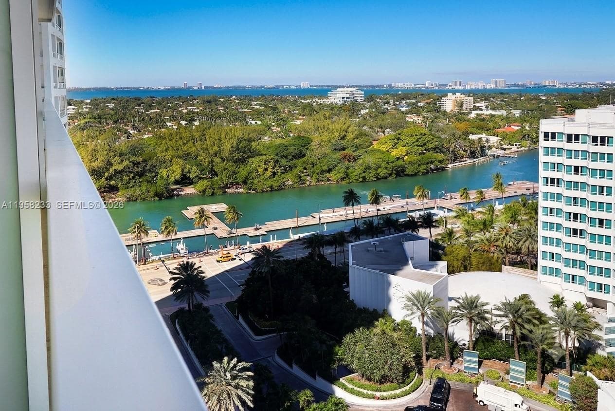 4391 Collins Ave # 1703, Miami Beach FL 33140 photo 4