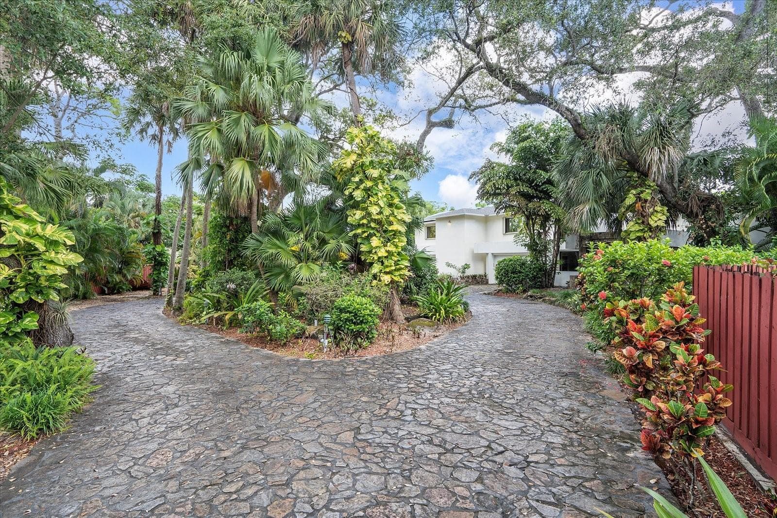 1240 SW 14th Avenue, Fort Lauderdale FL 33312 photo 2