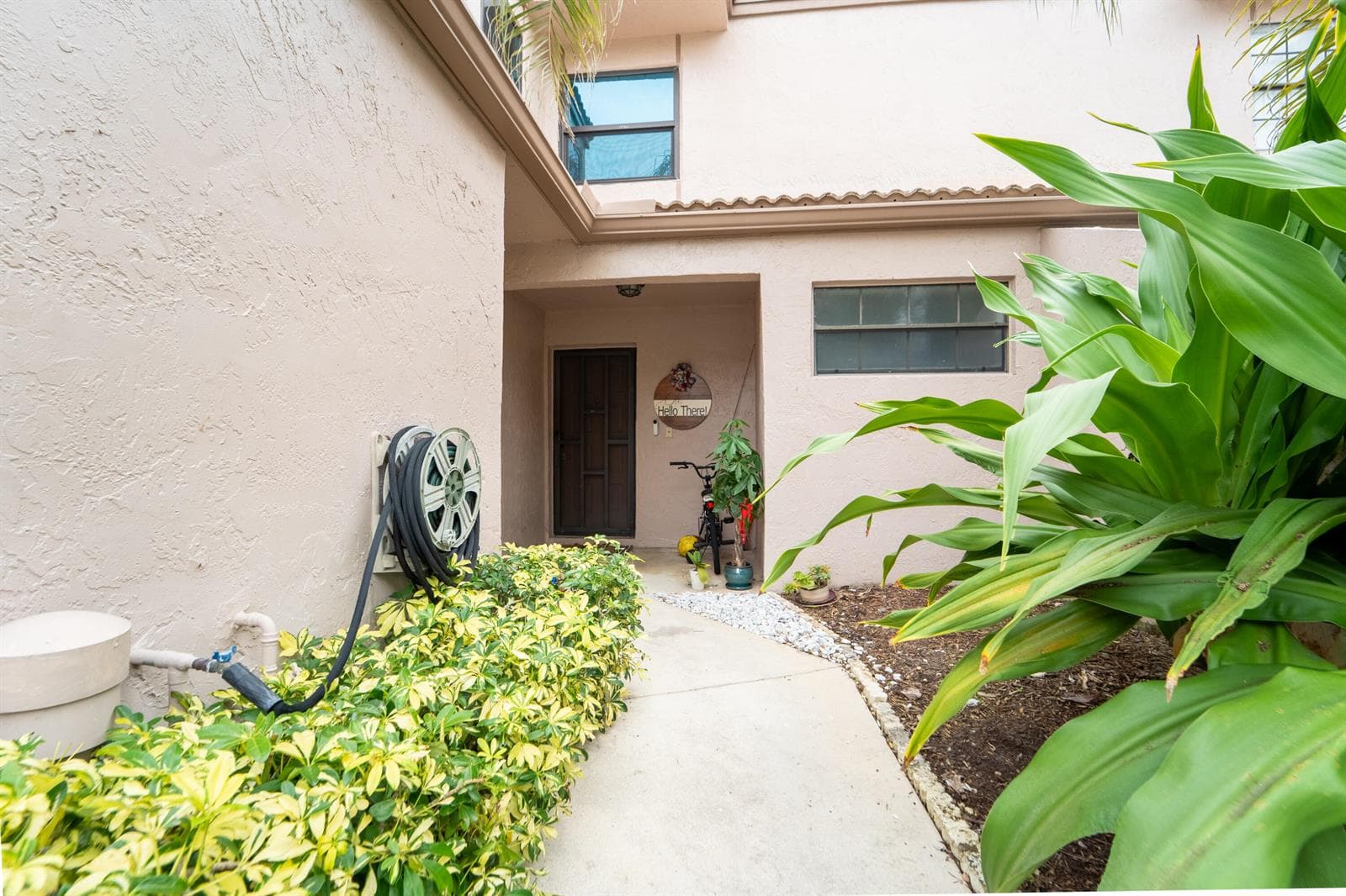 1672 Cypress Pointe Drive # 1a, Coral Springs FL 33071 photo 2