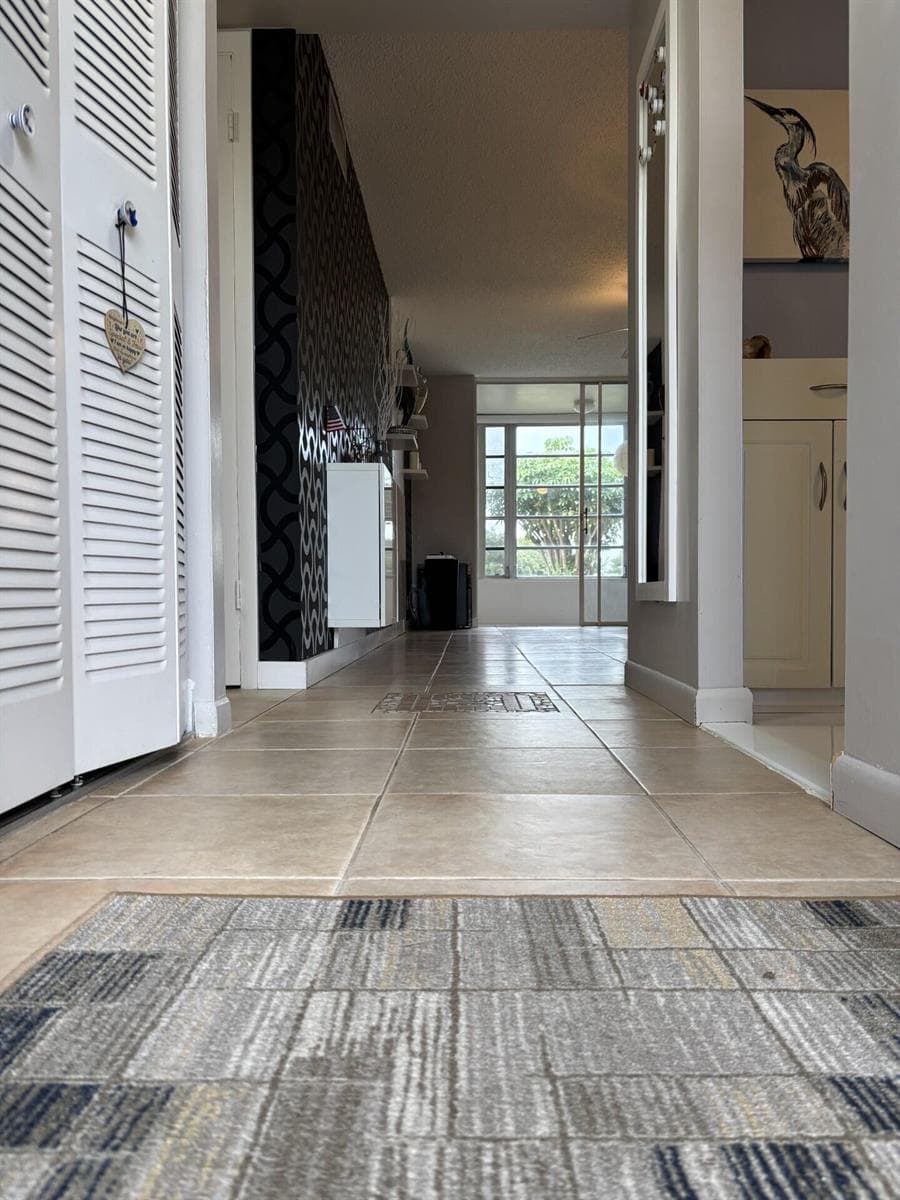 2731 N Pine Island Road # 105, Sunrise FL 33322 photo 2