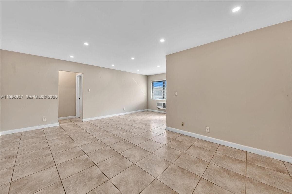707 S 19th Ave # 9, Hollywood FL 33020 photo 5