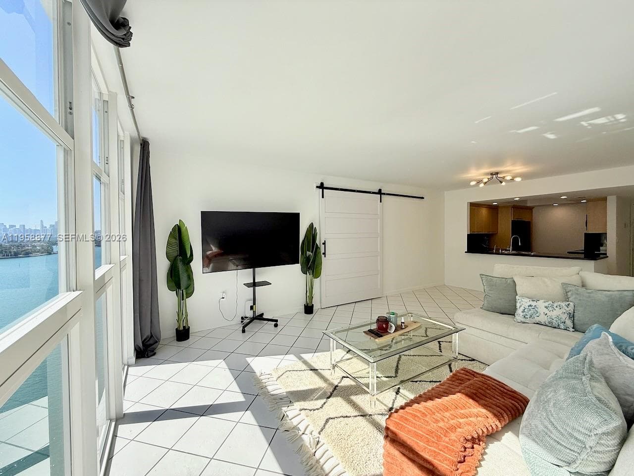 1228 West Ave # 1415, Miami Beach FL 33139 photo 3