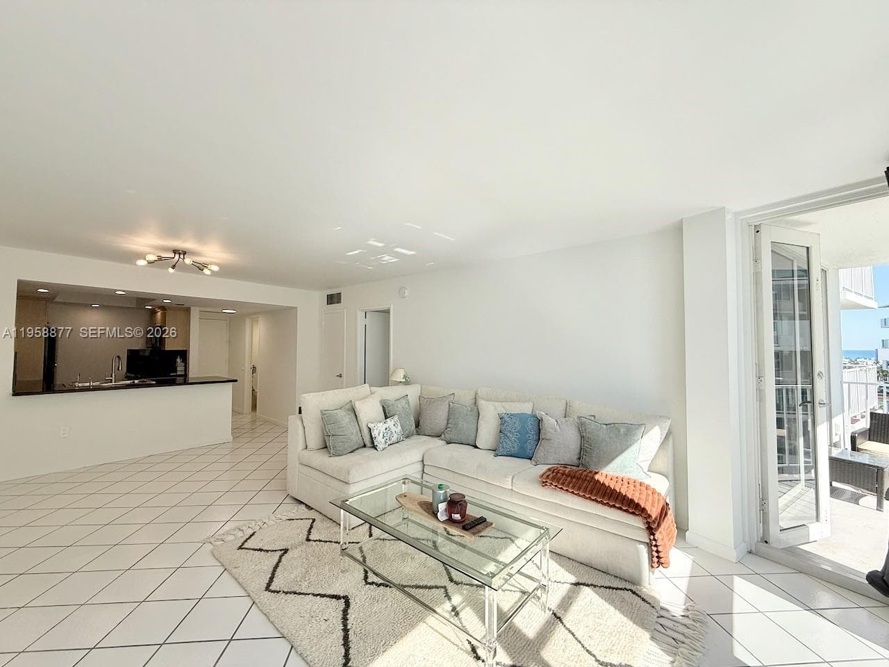 1228 West Ave # 1415, Miami Beach FL 33139 photo 4