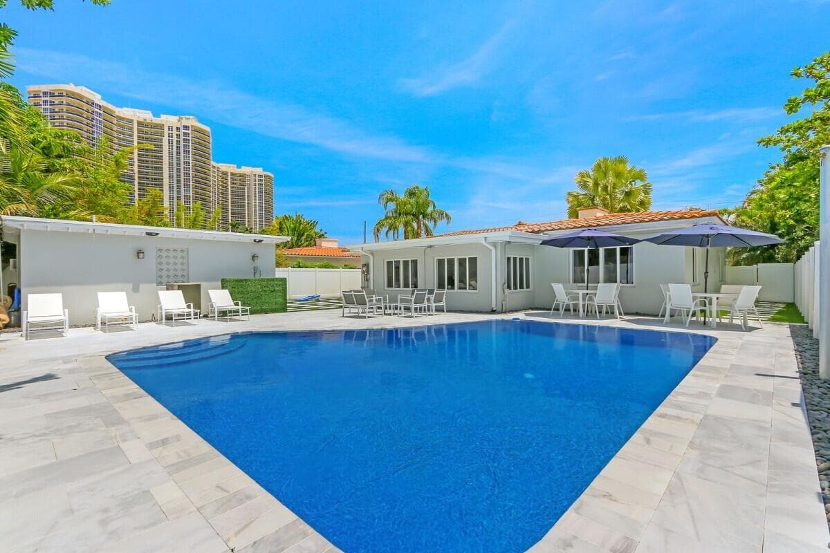 3025 Center Avenue, Fort Lauderdale FL 33308 photo 5