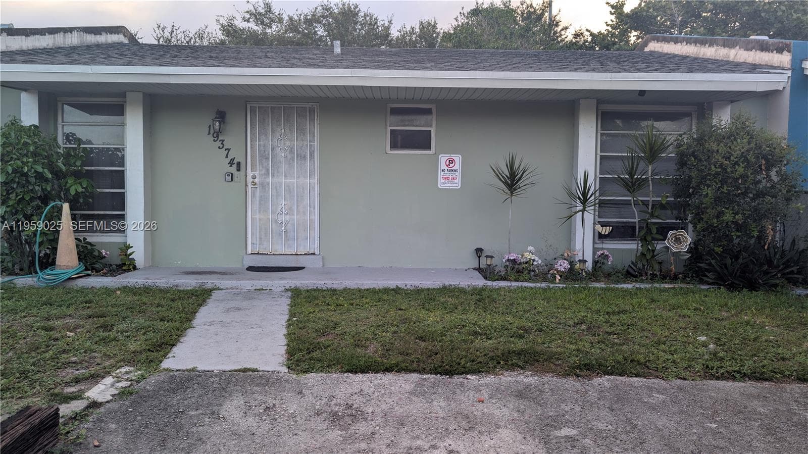 19374 NW 30th Ct, Miami Gardens FL 33056 photo 4