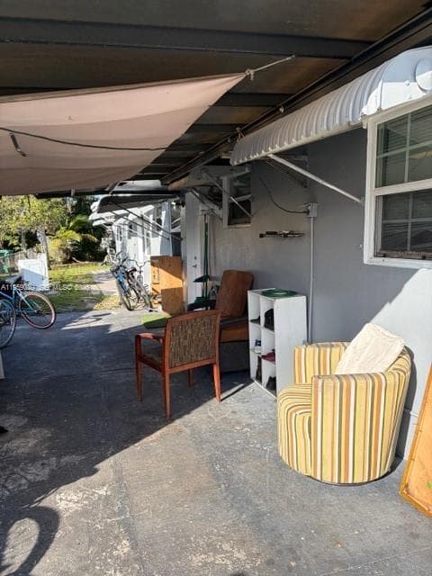 1913 SW Gardenia Rd, Fort Lauderdale FL 33317