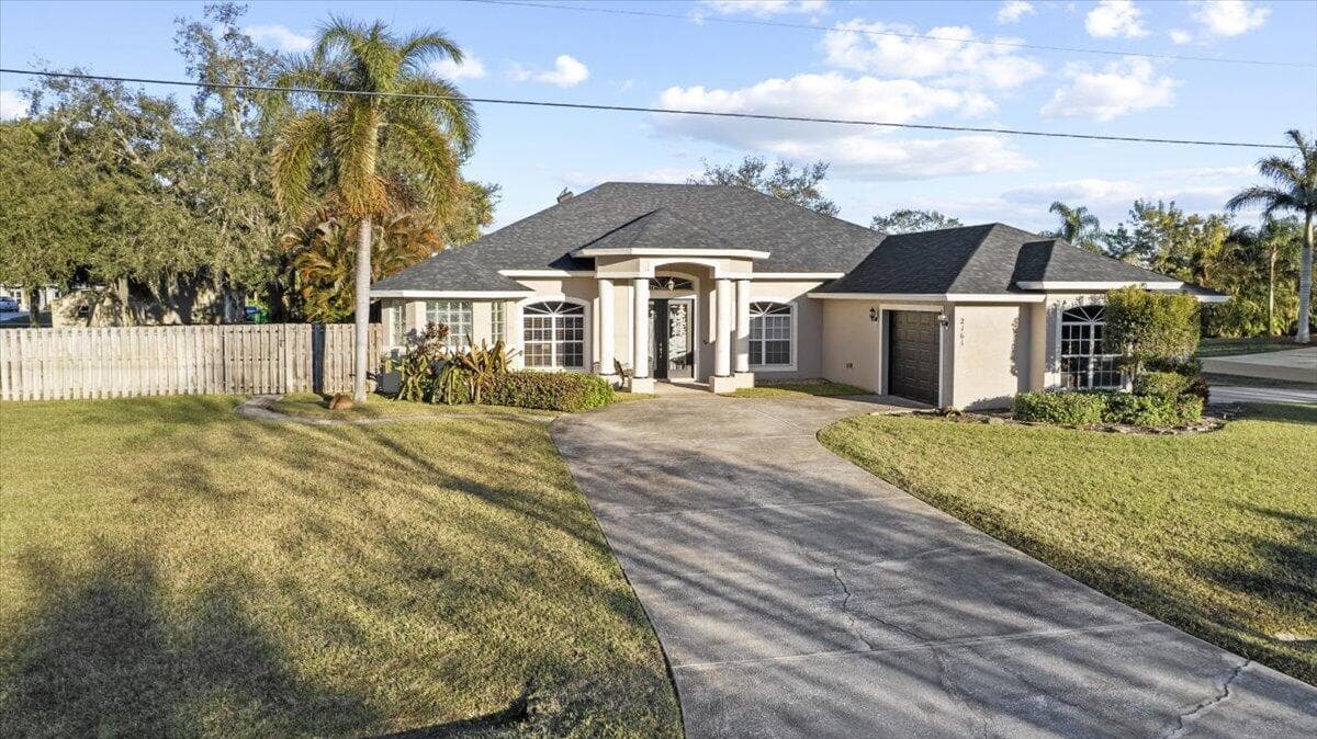 2161 SW Hyacinth Street, Port St. Lucie FL 34953 photo 2