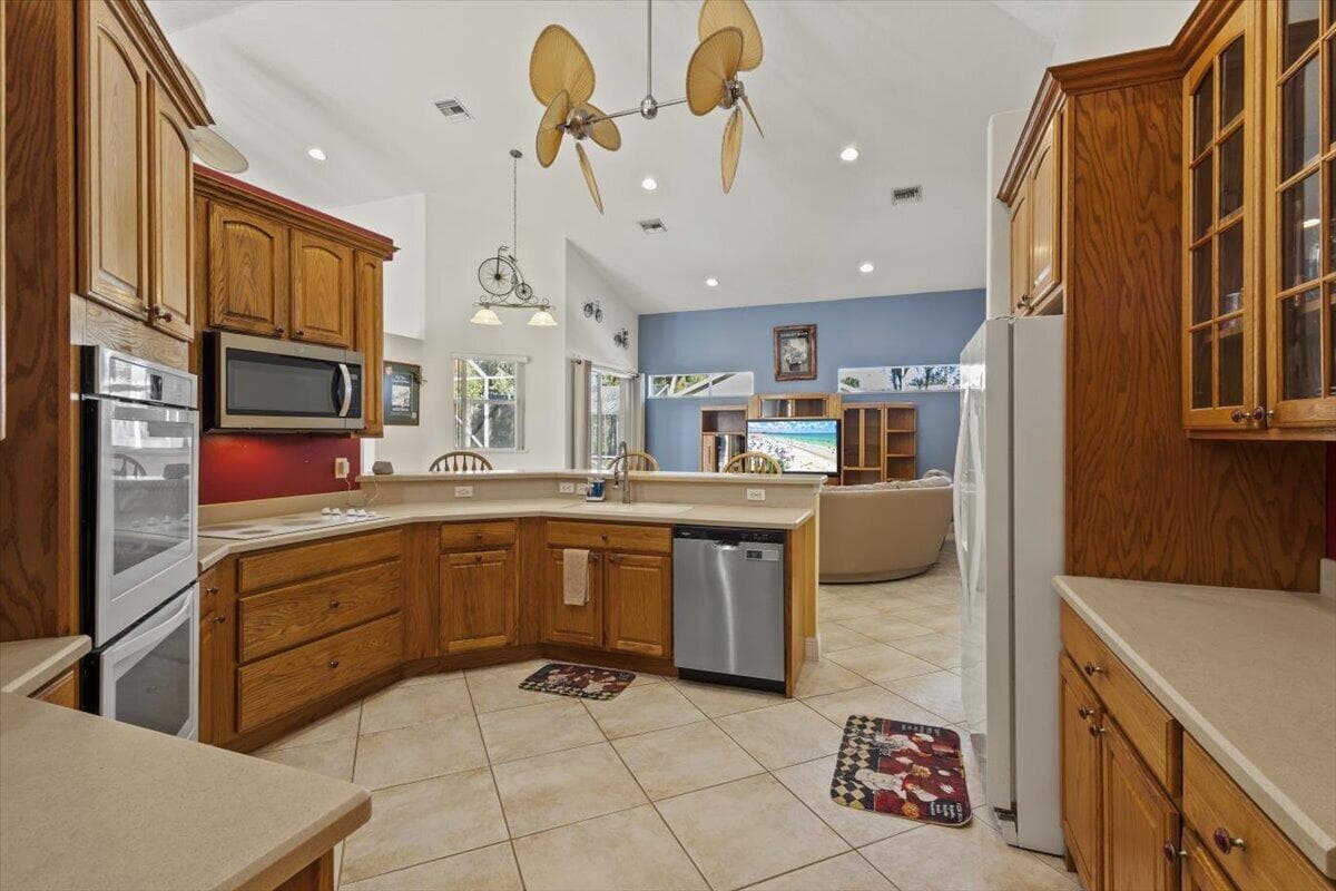 2161 SW Hyacinth Street, Port St. Lucie FL 34953 photo 4