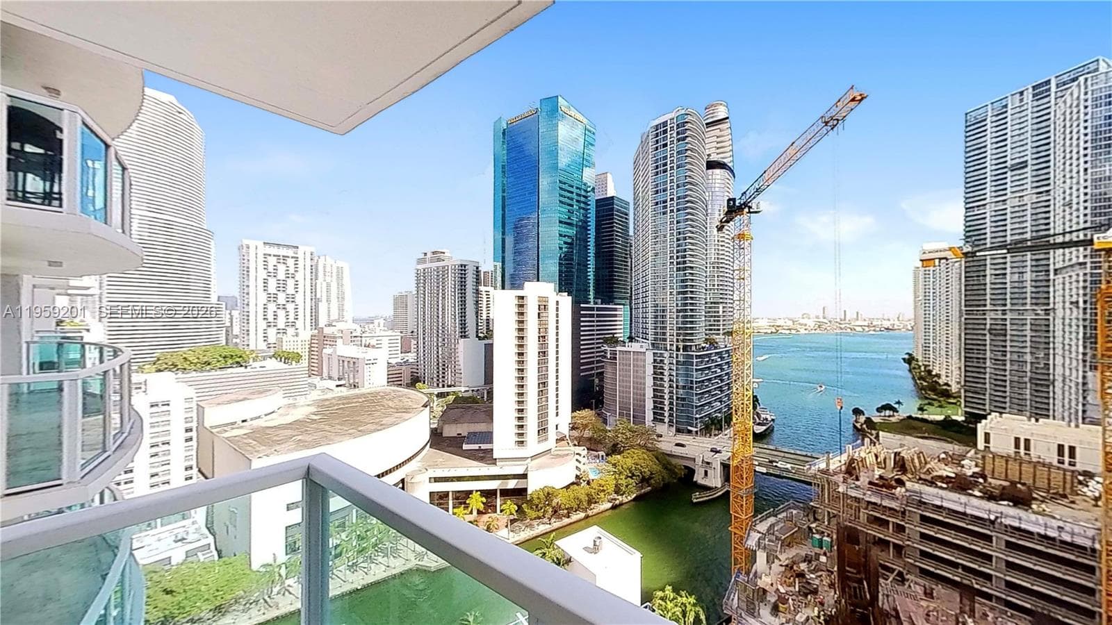 31 SE 5th St # 2408, Miami FL 33131 photo 3