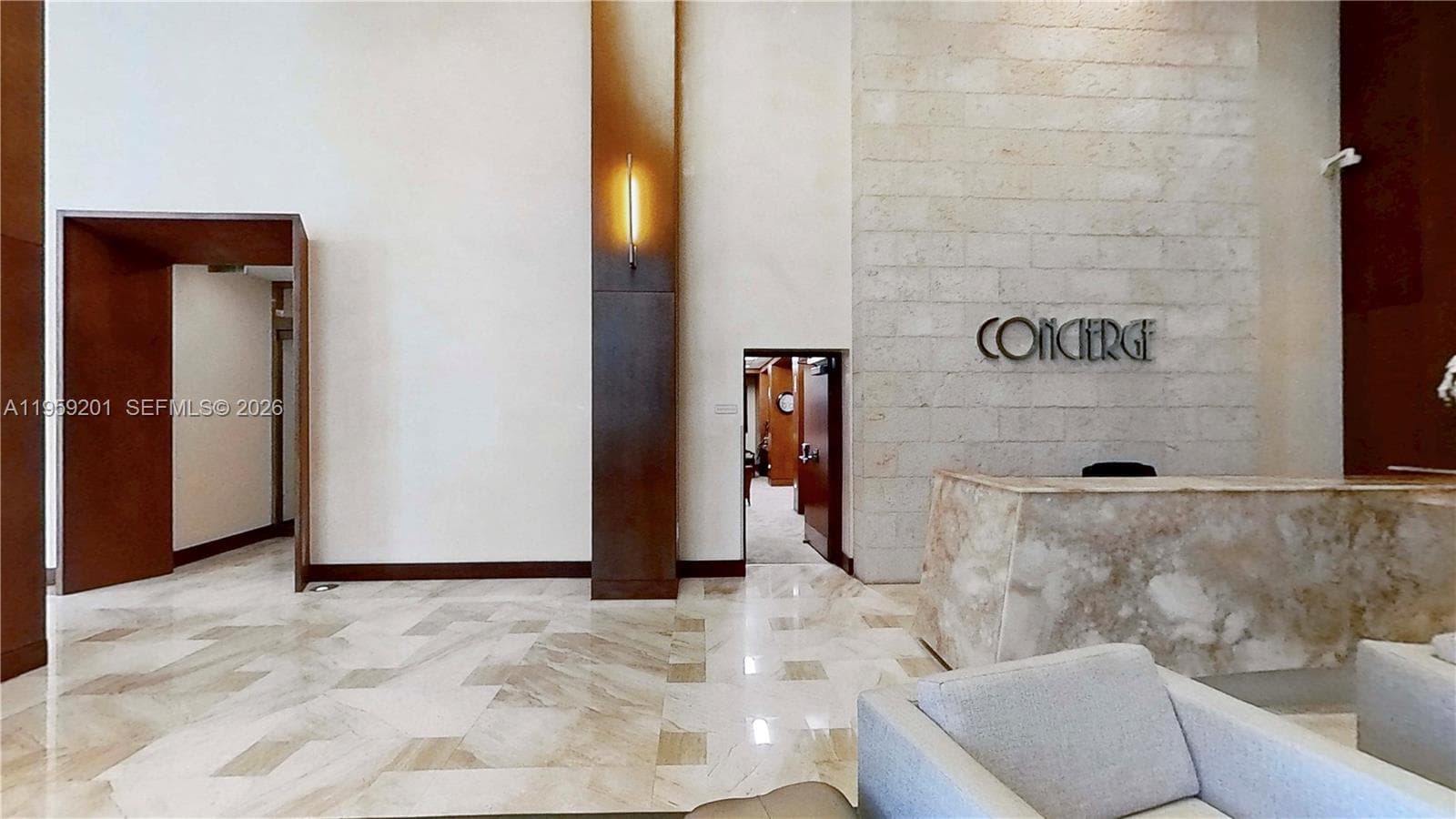 31 SE 5th St # 2408, Miami FL 33131 photo 4