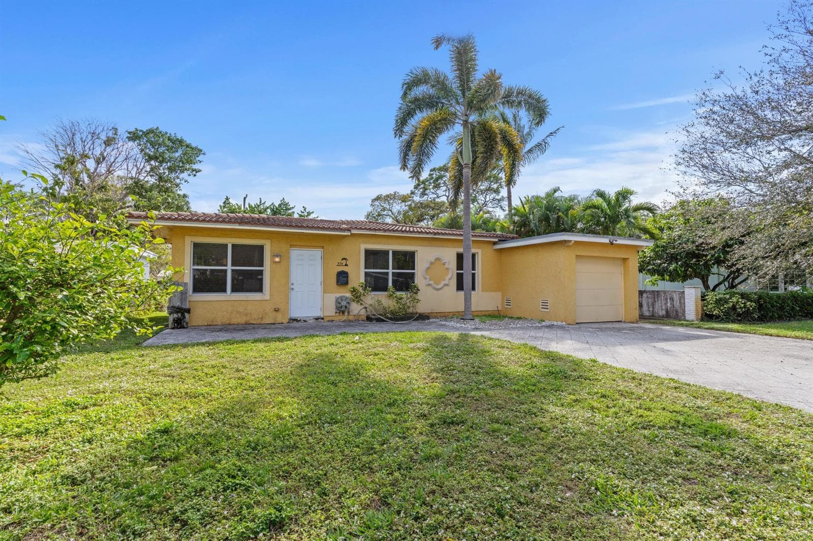 516 SW 17th Street, Fort Lauderdale FL 33315 photo 2