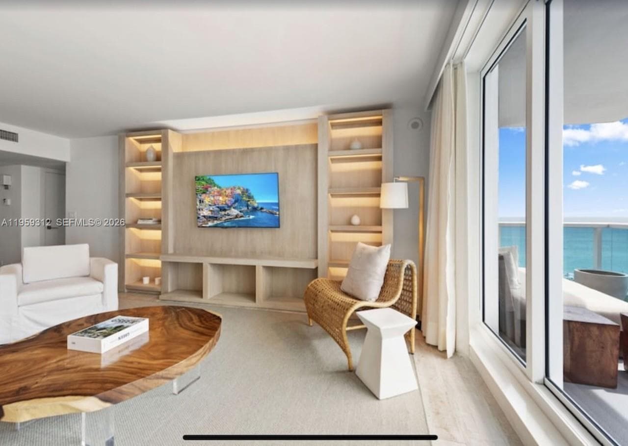 102 24th St # 1206, Miami Beach, FL 33139 photo 5