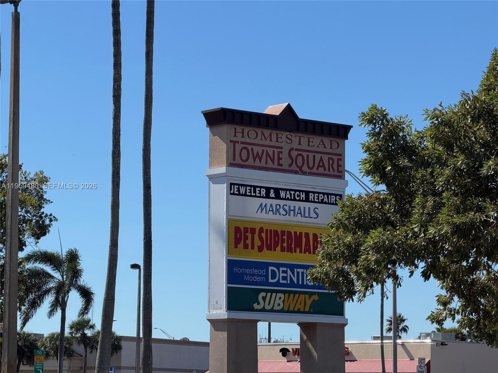 827 N Homestead Blvd, Homestead FL 33030