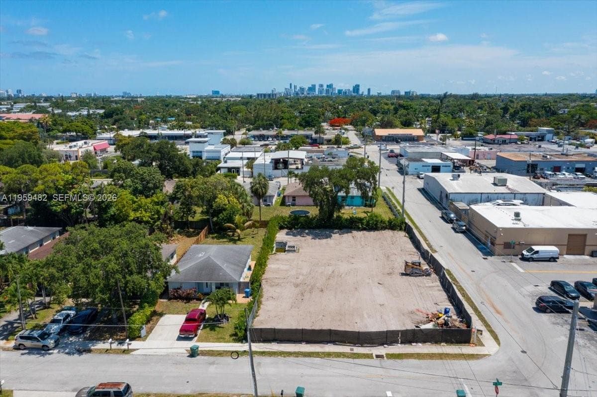 3210 NE 3rd Ave, Oakland Park FL 33334 photo 3