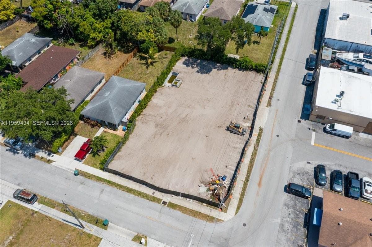 3250 NE 3rd Ave, Oakland Park FL 33334 photo 3