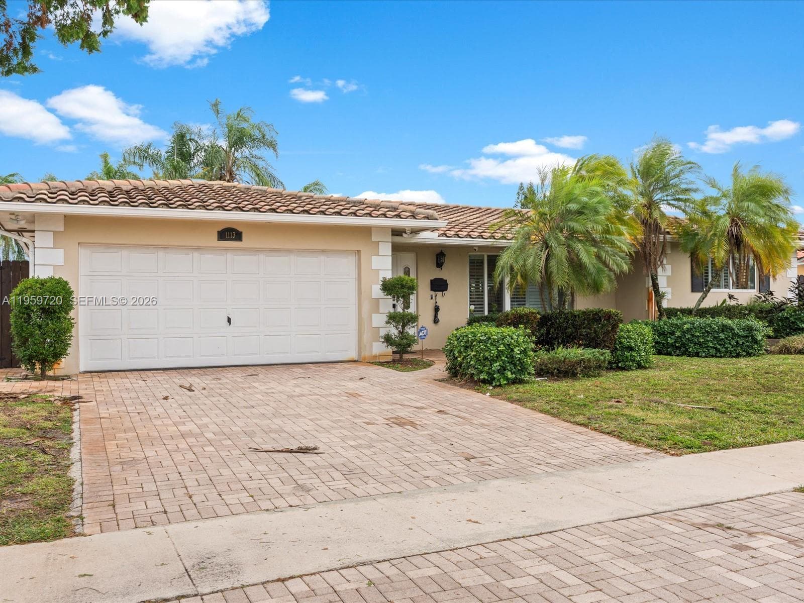 1113 N 46th Ter, Hollywood FL 33021 photo 4