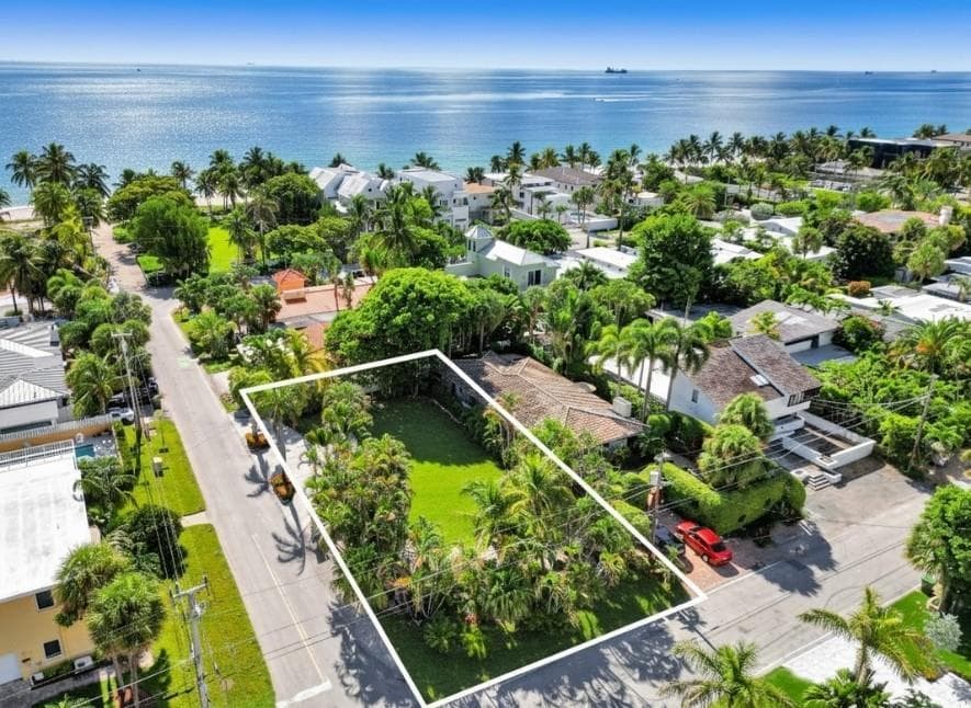 2930 Center Avenue, Fort Lauderdale FL 33308