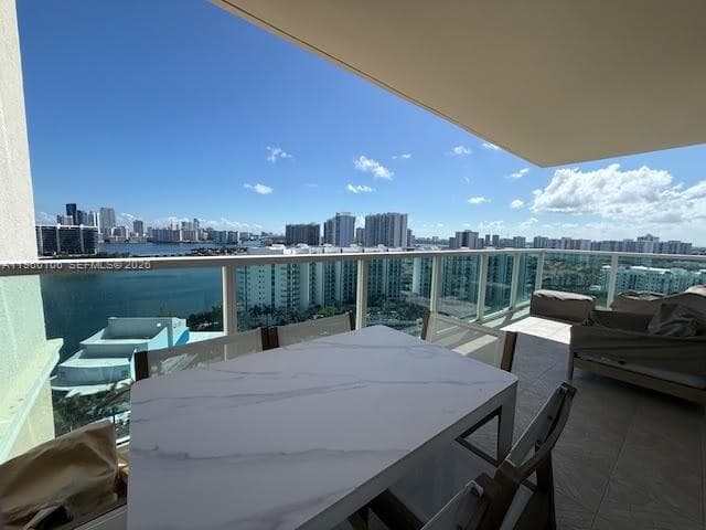 3330 NE 190th St # 1815, Aventura FL 33180 photo 2