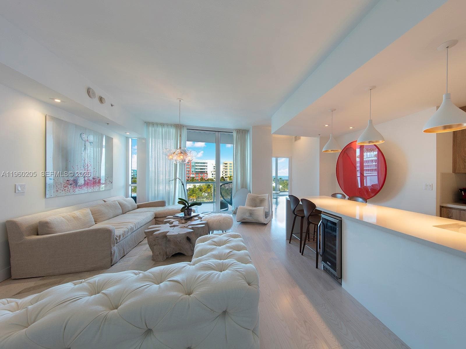 50 S Pointe Dr # 707, Miami Beach FL 33139